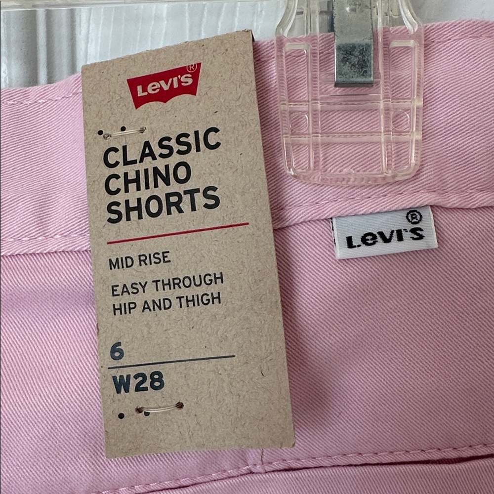 Levi's Light Pink Women's Bermudas - Picture 4 of 14
